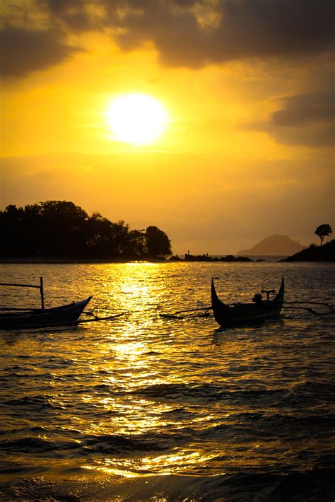 Kelumbayan, Tanggamus Regency, Lampung, Indonesia Sunrise Sunset Times