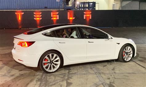 Tesla’s Blowout Model 3 Numbers Raise 9 New Questions