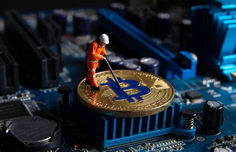 There is a way to answer this shortly and quickly, and that answer is yes, it is legal to mine bitcoin. Chinese Authorities Discover Illegal Bitcoin Mining ...