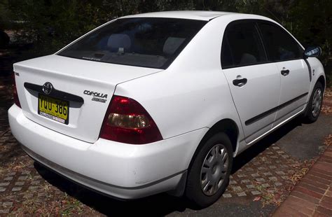 2003 Toyota Corolla LE - Sedan 1.8L auto