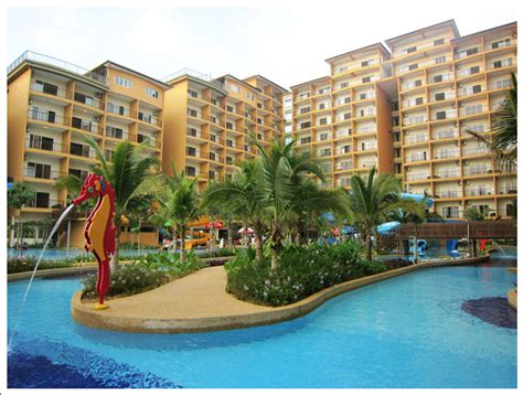 .malacca international resort, kampung bukit katil resim: CHALET AND RESORT PANTAI MORIB: GOLD COAST MORIB WATER ...