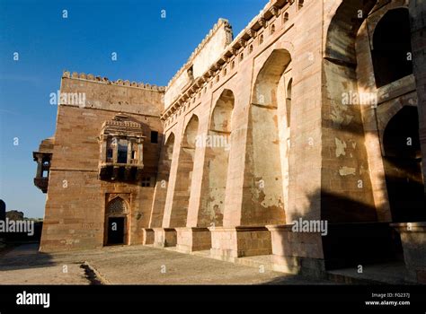 Part Of Hindola Mahal At Mandu Madhya Pradesh India Stock Photo Alamy