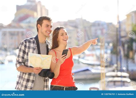 Couple Of Tourists Traveling On Vacation Stock Image Image Of