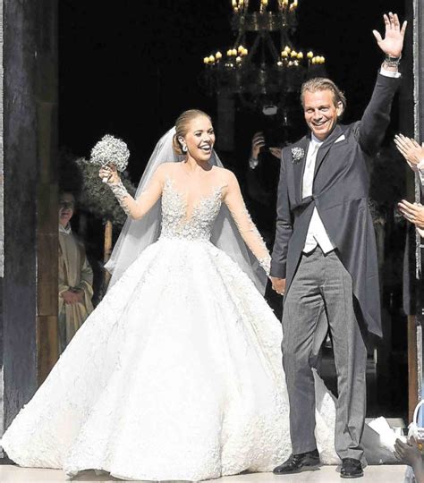 In a lengthy facebook post on sunday, cinco shared a screenshot of a comment made by mgmode communications, supposedly stevens' publicist. Michael Cinco makes wedding dress for Swarovski scion ...