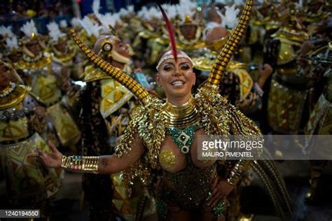Brazil Samba Parade Queen Photos And Premium High Res Pictures Getty Images