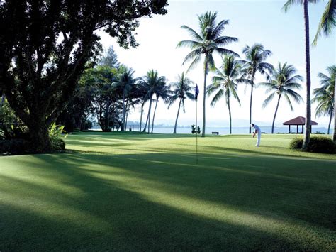 It sits on the shores of the stunning south china sea, just minutes from the city of kota kinabalu. Shangri La Tanjung Aru Resort And Spa | Hayes & Jarvis