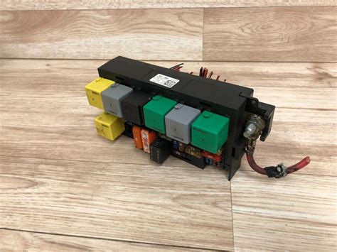 Mavin Mercedes Benz Oem Gl450 Ml350 R350 Front Sam Fuse Box Relay