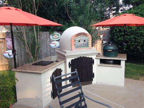 Outdoor Pizza Oven Pictures