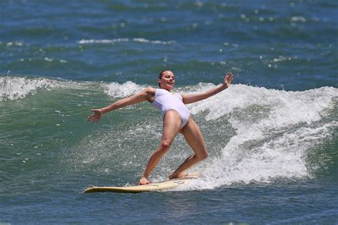 Margot Robbie In White Swimsuit 2016 24 Gotceleb