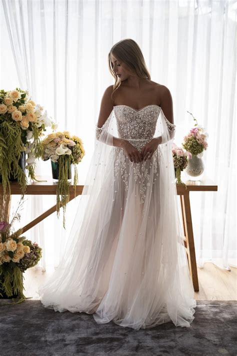 20 Sexy Wedding Dresses Ideas 2023 Guides And Tips