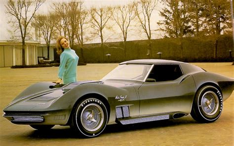 Bill Mitchells Mako Sharks The Most Influential Corvette Prototypes
