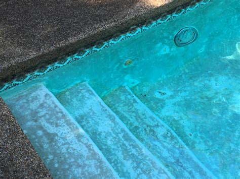 Examples of the types of aggregate used are marble dust, quartz, pebbles by its nature, colored plaster will accentuate all of the characteristics normally found in white plaster. InterNACHI Inspection Forum - View Single Post - "How to ...