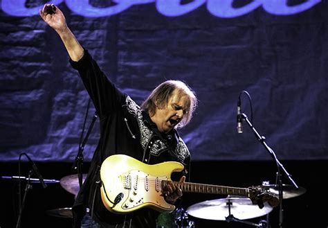 Walter Trout Concert Review December