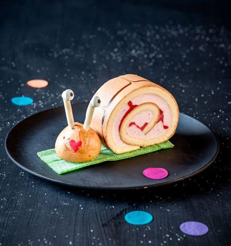 Junge kuchen kinder kuchen zweiten geburtstag kuchen kleinkind geburtstagskuchen jungen 2. Biskuitschnecke für Kinder - genial einfach ...
