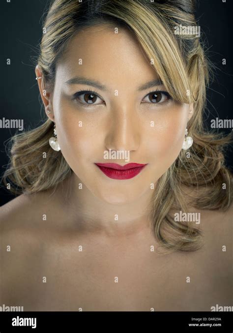 Blond Japanese Girl Hi Res Stock Photography And Images Alamy