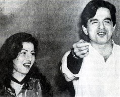 Madhubala and kishore kumar were married till her death in 1969. Dilip Kumar and Madhubala - Fashion Central India