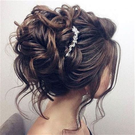 50 Attractive Wedding Hairstyles For Long Hair Mrs To Be Long Hair