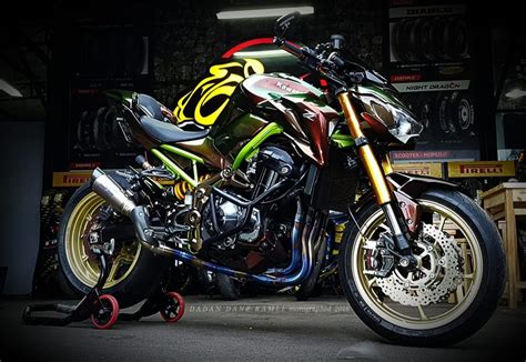Cat bunglon putih helypaints, tersedia beberapa warna : Modifikasi Kawasaki Z900 : Pengaplikasian Warna Bunglon ...