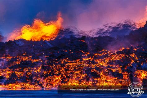 Dramatic Close Ups Of A Volcanic Eruption In Iceland Photos Abc News