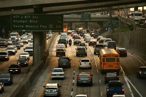Report Finds I 10 Express Lanes Shave About 2 Mins Off Your Drive Bus