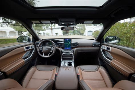 Ford Explorer King Ranch Debuts With Swanky Interior And New Tech Updates