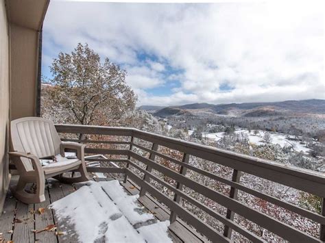 Check spelling or type a new query. Above The Clouds Ii Cabin in Gatlinburg w/ 4 BR (Sleeps11)