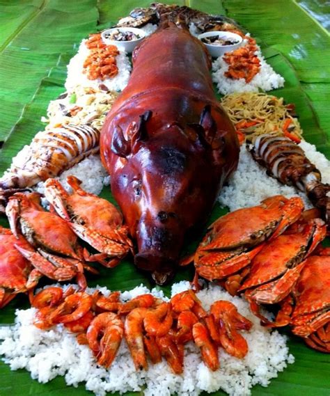 Aside from these, find below a handful of rules for the ultimate filipino boodle fight. Image result for boodle fight | Food, Boodle fight, Boodles