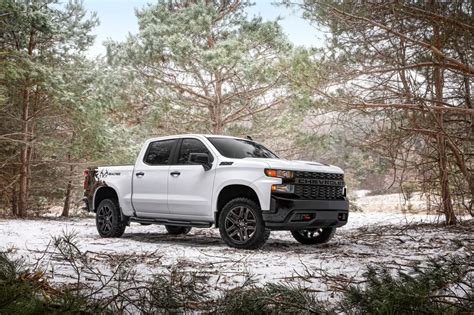 Heres Whats New For The 2021 Chevy Silverado Gm
