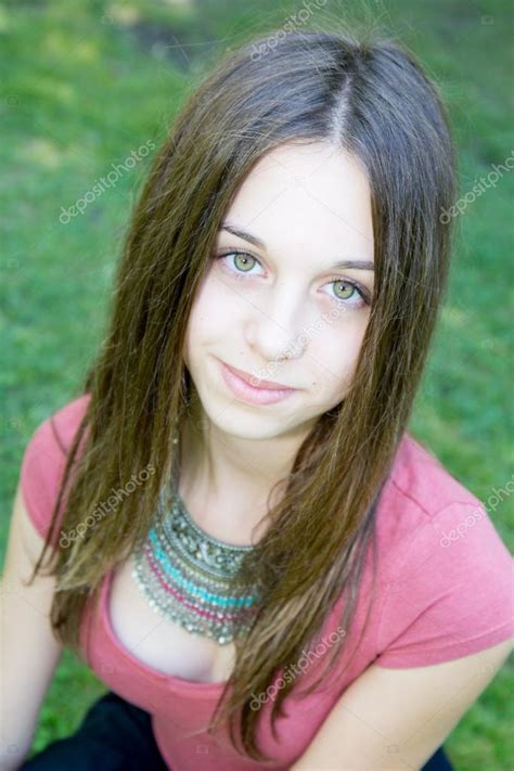 Beautiful Teenager Pretty Girl — Stock Photo © Oceanprod 76389823