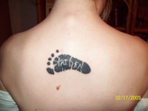 Share with your friends on facebook and twitter. Tattoo Designs of Children's Names| Tattoo Designs of ...