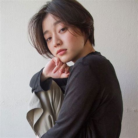 大人女子専用《黒髪ショートヘア》前髪ありなし・パーマ ...