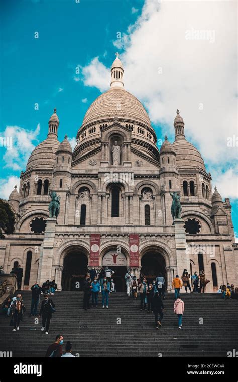 Church In Montmartre Stock Photo Alamy