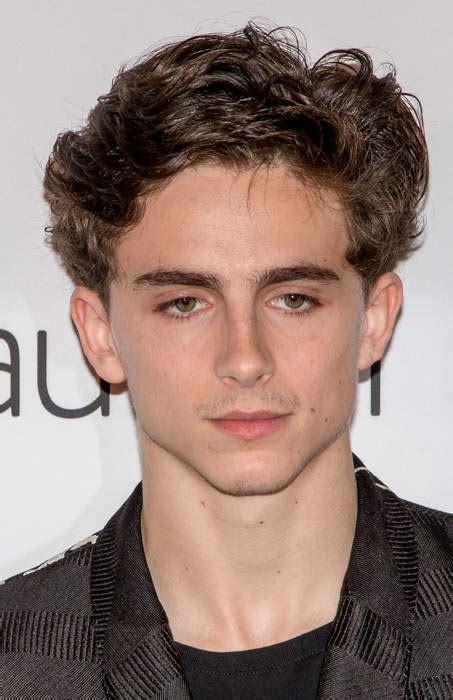 Kylie Jenner Supports BF Timothée Chalamet at Wonka One News Page