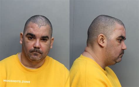 Moilinaperez Yuniesky 04262023 Miami Dade County Mugshots Zone