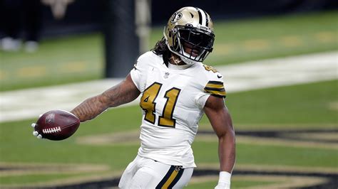 Saints Rule Out Running Back Alvin Kamara Against Titans With Knee Injury