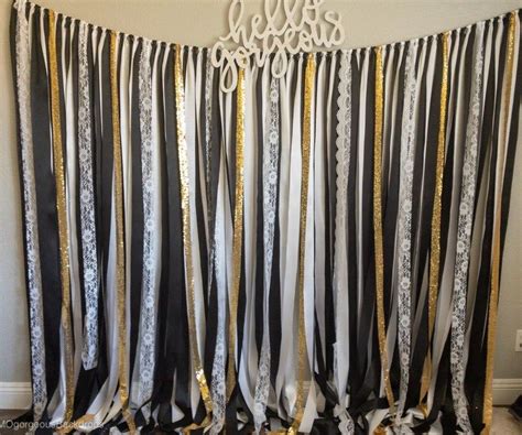 Here are some diy photo backdrop ideas to get your creative juices flowing… it's perfect for a kid or kidult's birthday party, a graduation party, or a whimsical wedding. Graduation Black and Gold, Custom Graduation Photo Booth ...