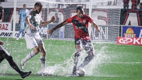 Confronto Entre Atlético Goianiense E Crac Tem Nova Data Definida Pela Fgf Após Interrupção Por