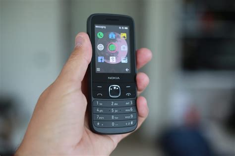 Review Nokia 225 4g Feature Phone A Life Long Hero For Many
