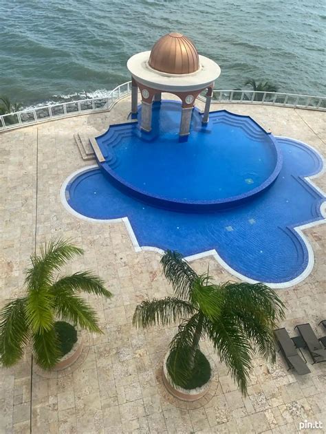 3-bedroom apartment in Shorelands for sale USD2,000,000 №444328 in