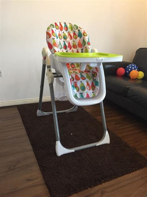 Adjustable high chair from Argos (655/6280) Mamas & Papas Pesto 2