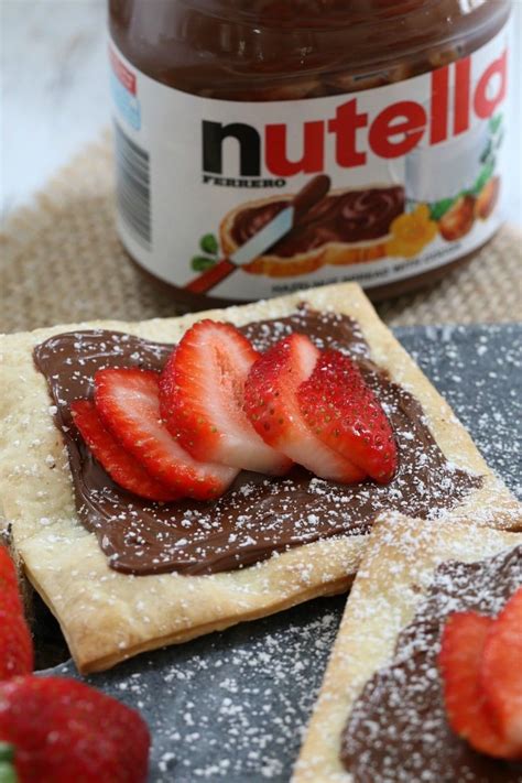 3 Ingredient Nutella And Strawberry Pastries 10 Minutes Baking