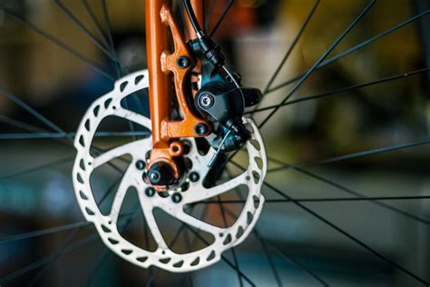 Whats The Difference Between Rim Brakes And Disc Brakes Laptrinhx News