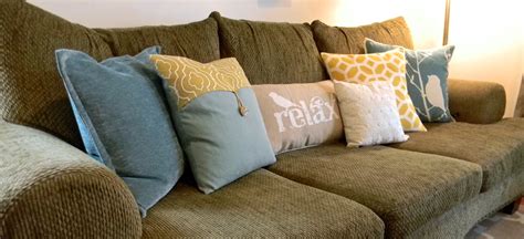 10 Elegant Throw Pillows For Couch Ideas 2024