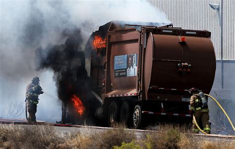Garbage Truck Fire Spreads To Brush Along I 10 Local News