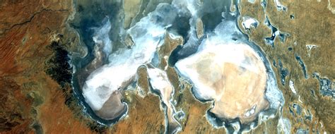 And australia and has a very simple user interface available through any web browser. Geocento | LANDSAT-5 Satellite Imagery
