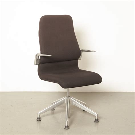 Buy dowinx gaming chair office chair pc chair with massage lumbar support, vintage style pu leather high back adjustable swivel task chair with footrest (brown): Vintage Office chair in black | #129179