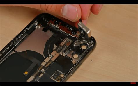 Teardown So Sieht Apples Neues Iphone Xs Von Innen Aus Winfuturede