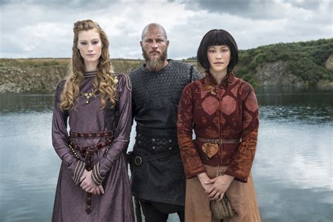 Vikings Season 4 Aslaug Ragnar Lothbrok And Yidu Official Picture Vikings Tv Series Photo
