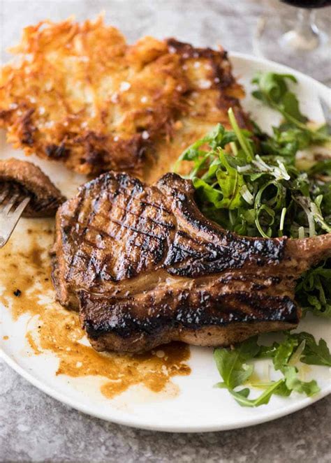Rub the chops with spices and a little bit of flour. Recipe For Thin Pork Chops With Bone : The Best Ways to ...