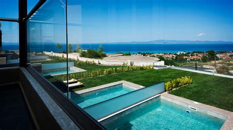 Η χερσόνησος της χαλκιδικής βρίσκεται στη βόρεια ελλάδα, στην κεντρική μακεδονία. Resort Sunny Villas Χαλκιδική - Gallery - Χανιώτη, Χαλκιδική